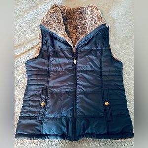 Navy and foe fur Reversible vest